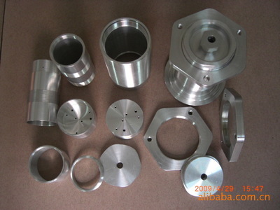 東莞市勝鑫五金制品 專業(yè)供應(yīng)五金沖壓件與扣具，打造高品質(zhì)日用工具解決方案